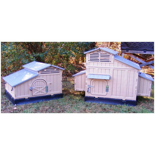 Snap Lock Large Chicken Coop for 12 Chickens